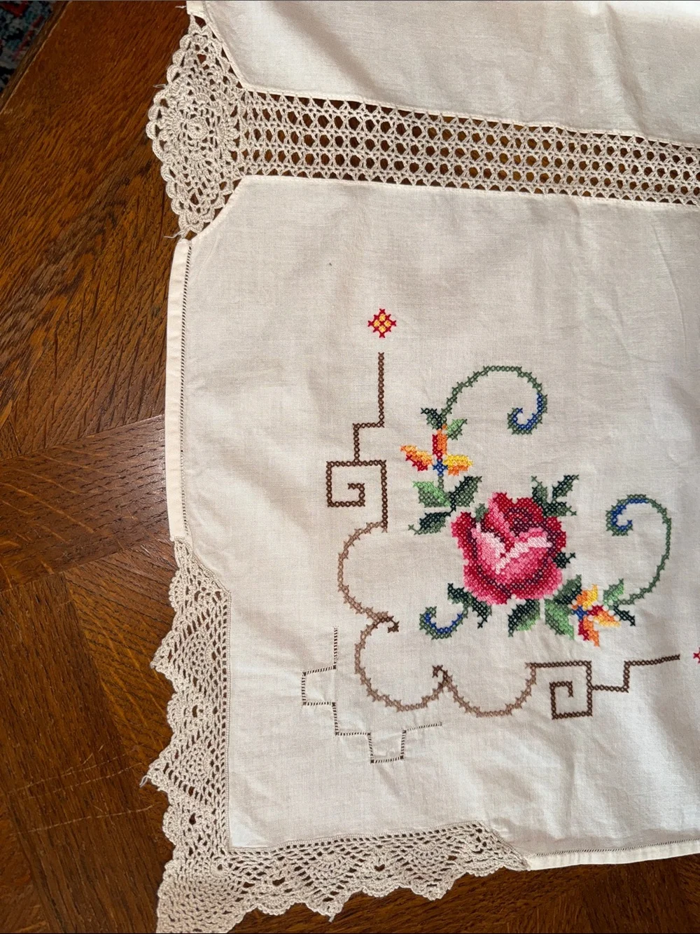 Vintage cotton embroidered tablecloth